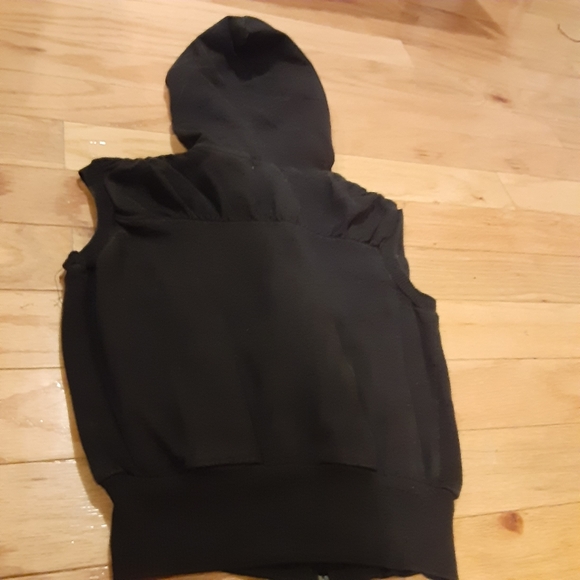 Black Mini sleeveless jumper, jacket with pockets - Picture 3 of 5
